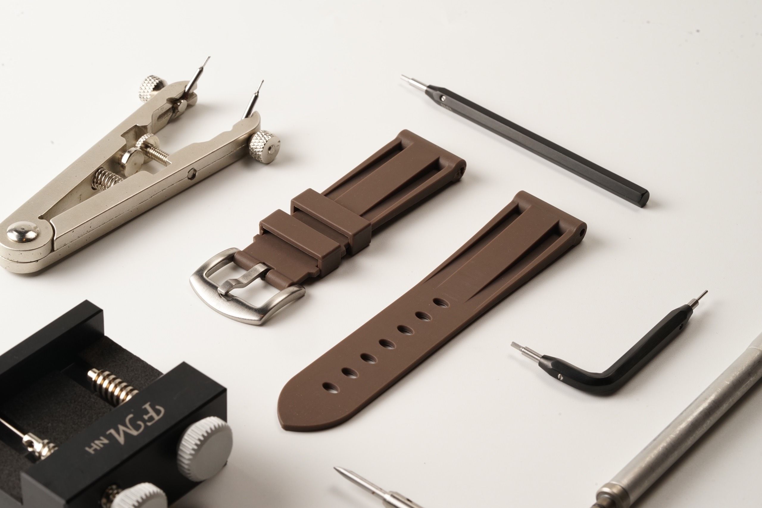 22mm Brown Rubber Strap