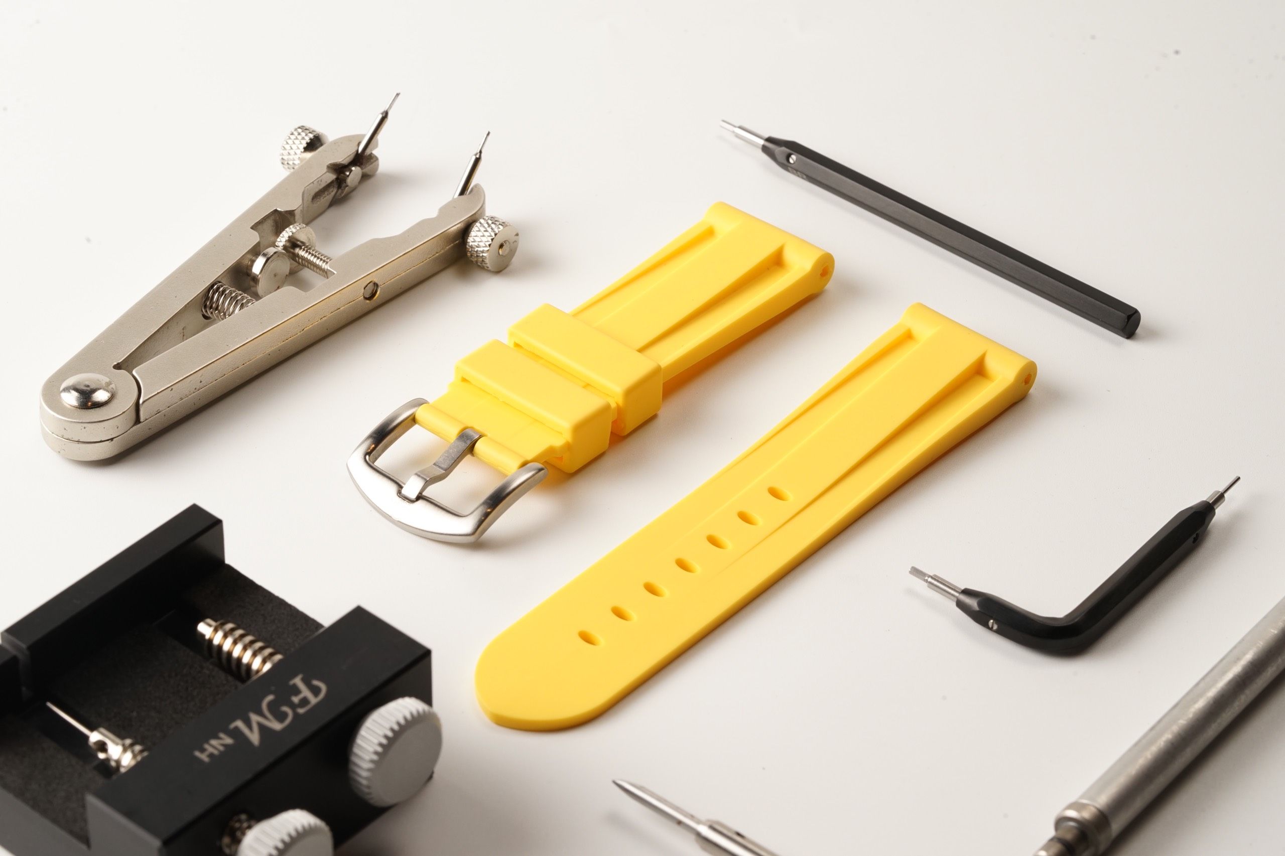 24mm Yellow Rubber Strap