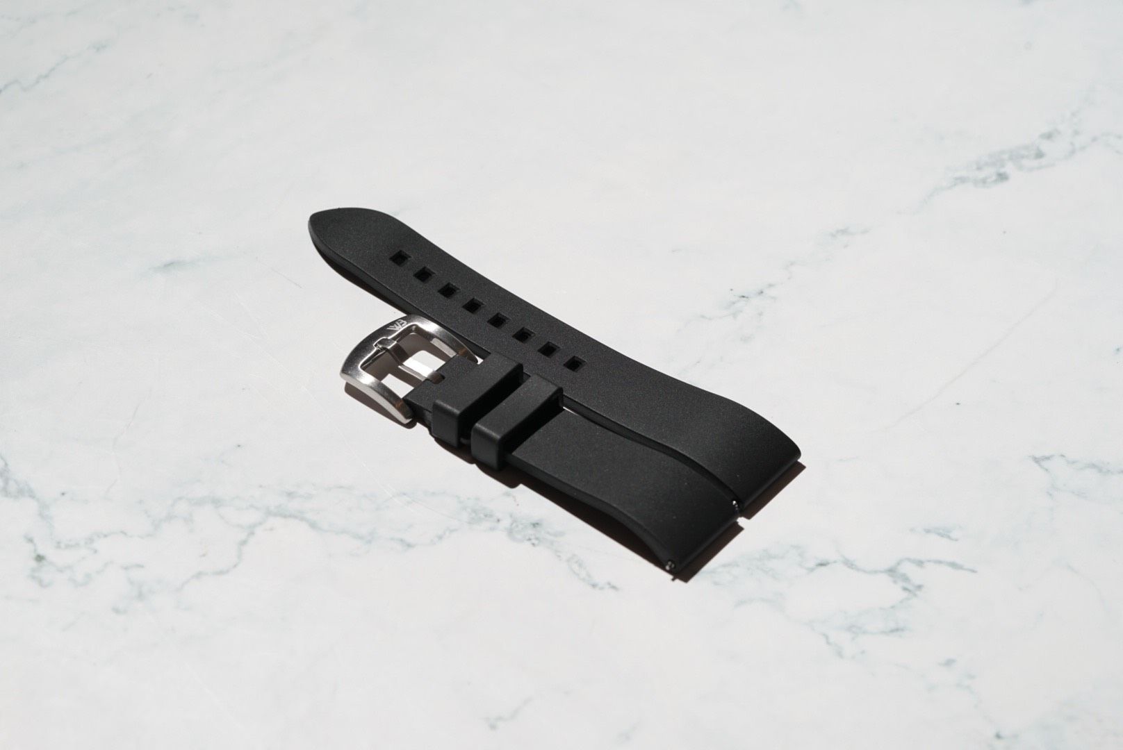 Classic Style Rubber Watch Strap – Black
