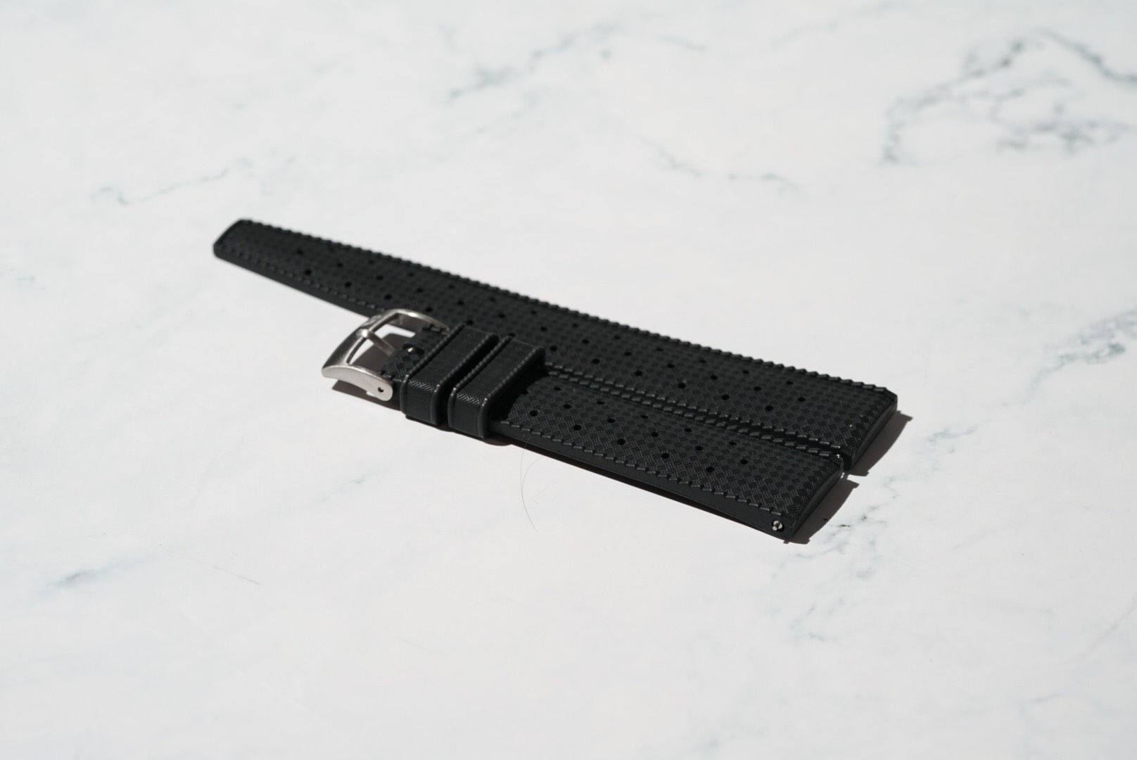 Tropical Style Rubber Watch Strap – Black