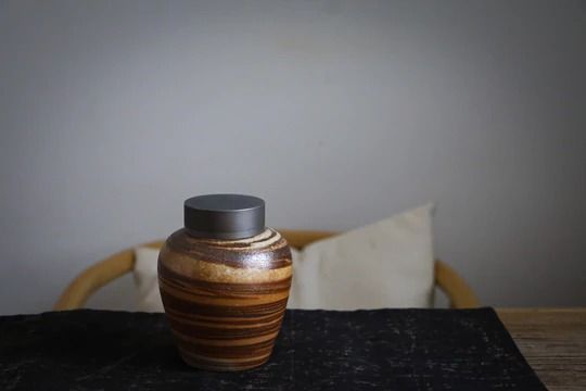Jupiter Woodfired Tea Jar