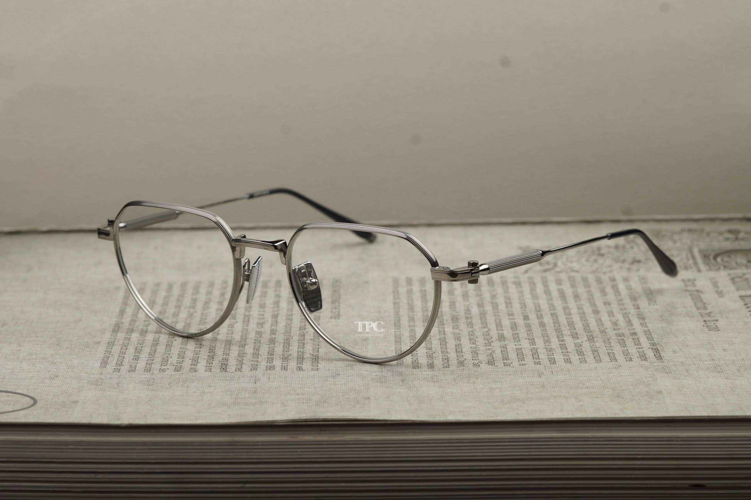 GLASSES AKONI ARTEMIS col.AKX-305B-50