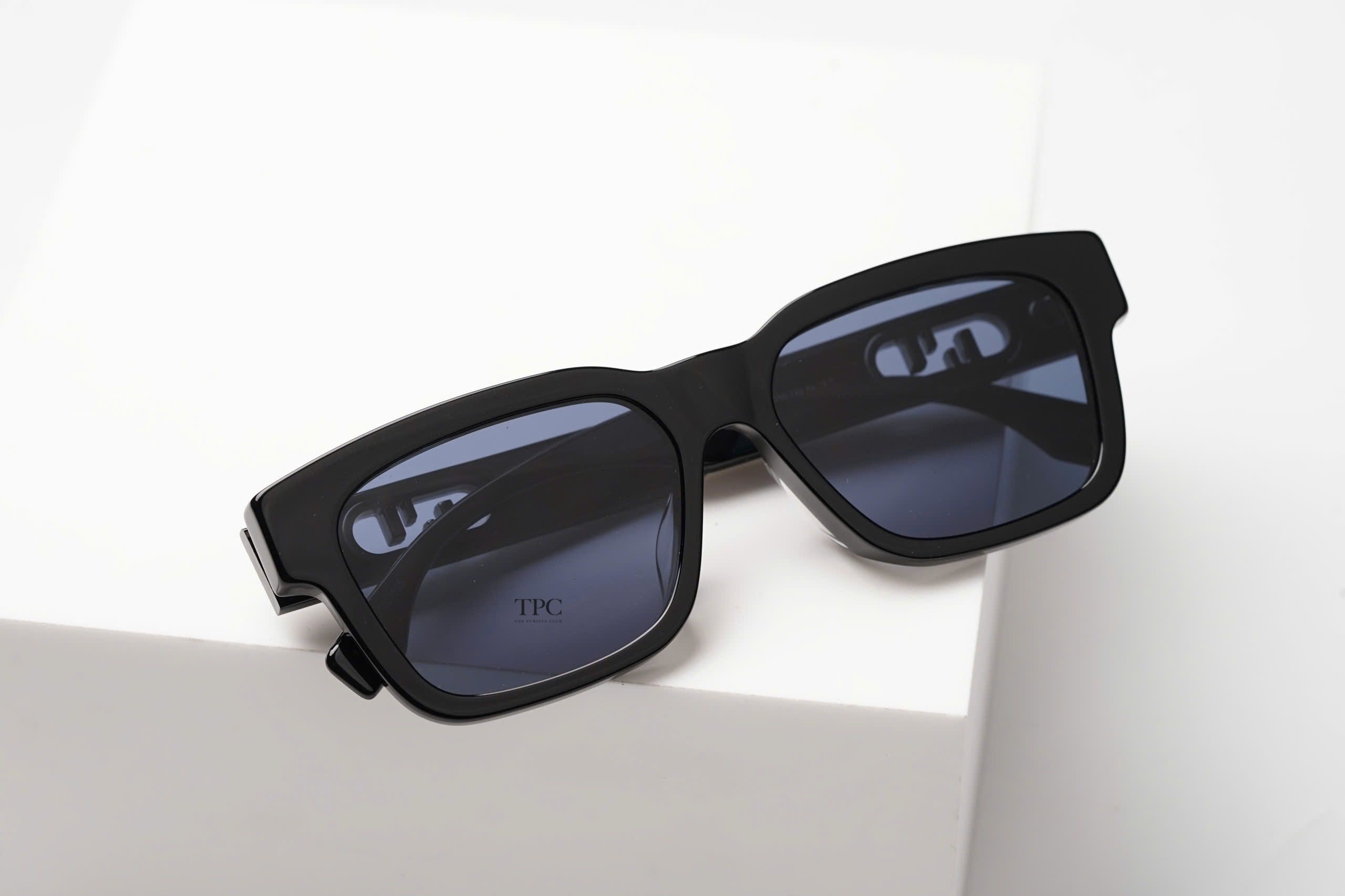 Fendi FE40107F@5601V#