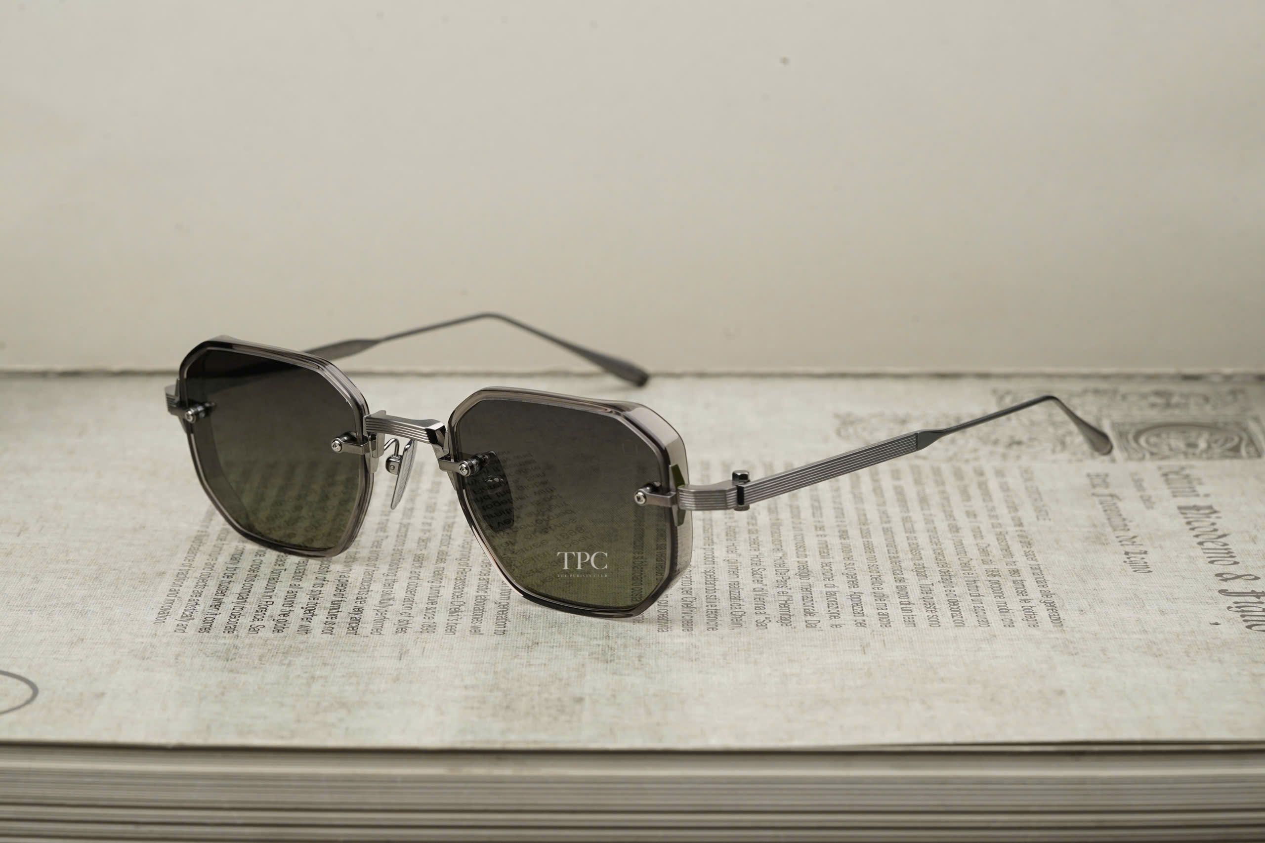 SUNGLASSES AKONI JUNO - TWO col.AKS-307C-47