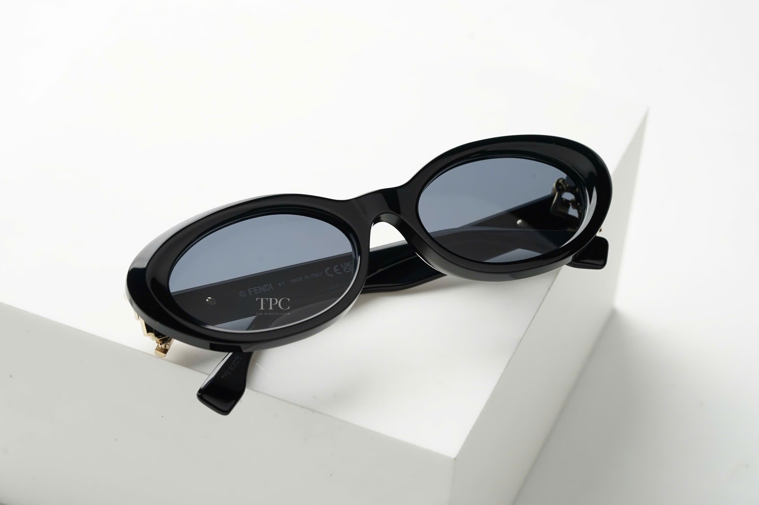 Fendi FE40140U5301A