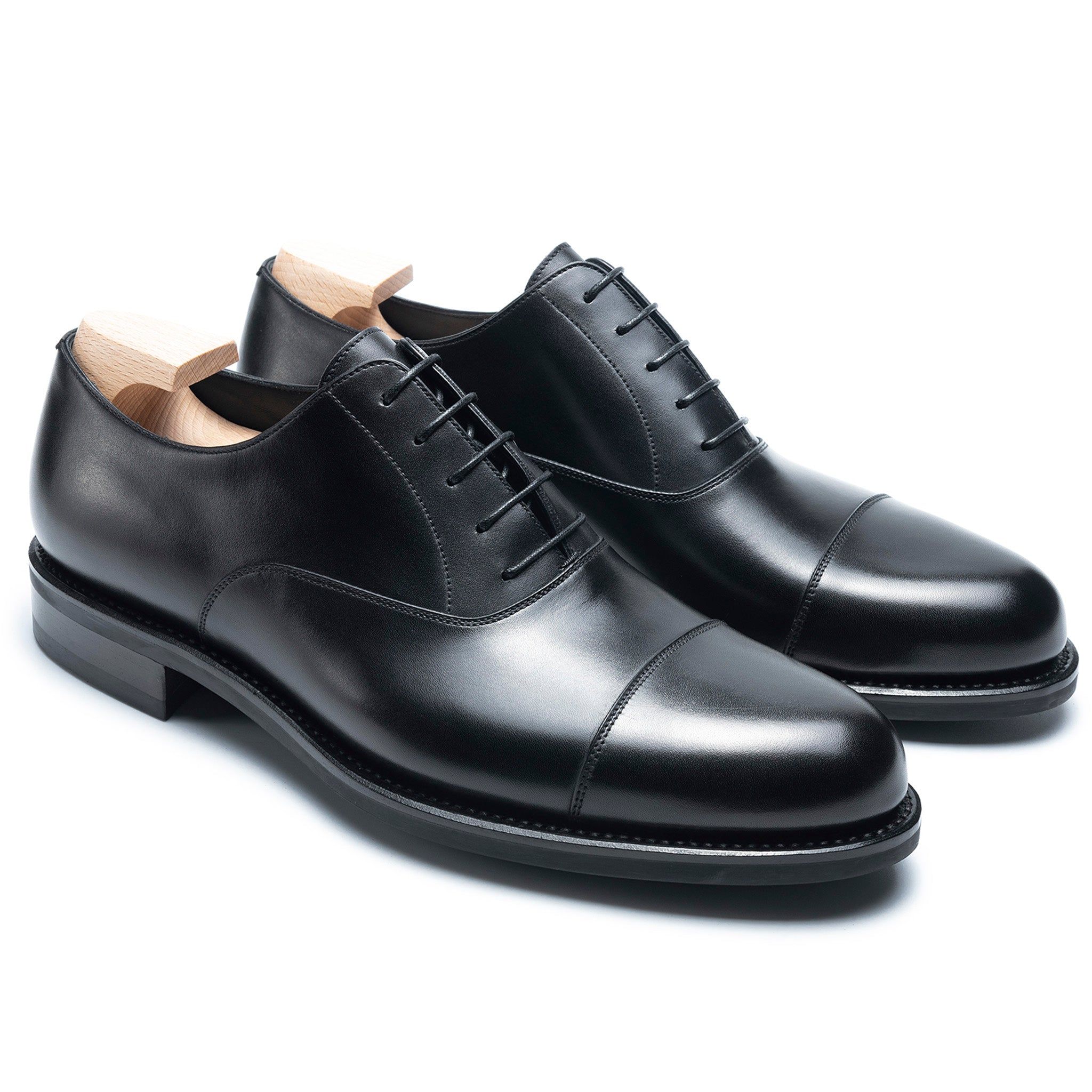 TPC TLB MALLORCA 689 MADISON (F) EATON VIBRAM / 2774-C BOXCALF / Negro