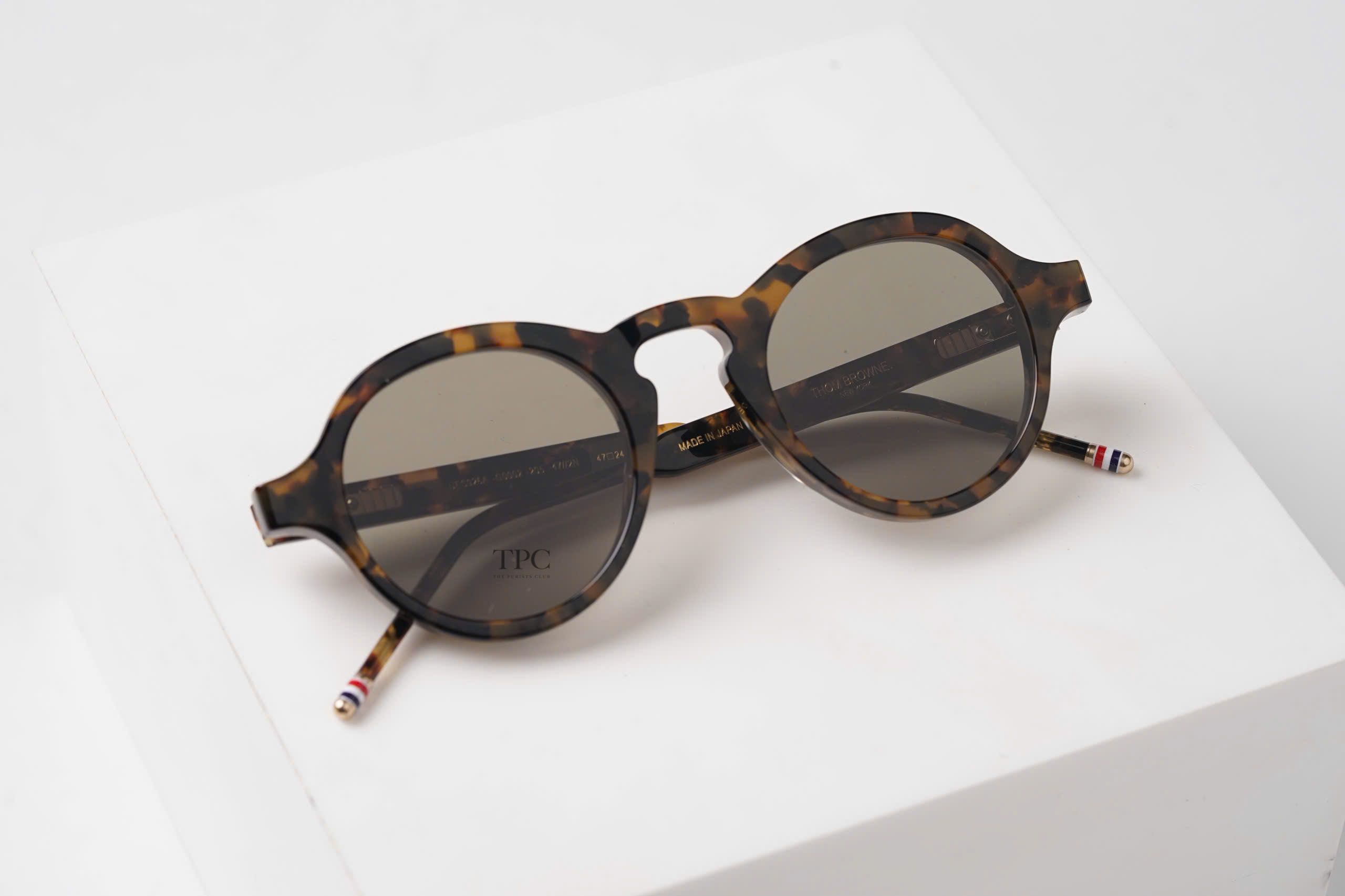 Thom Browne UES926A-G0002-205