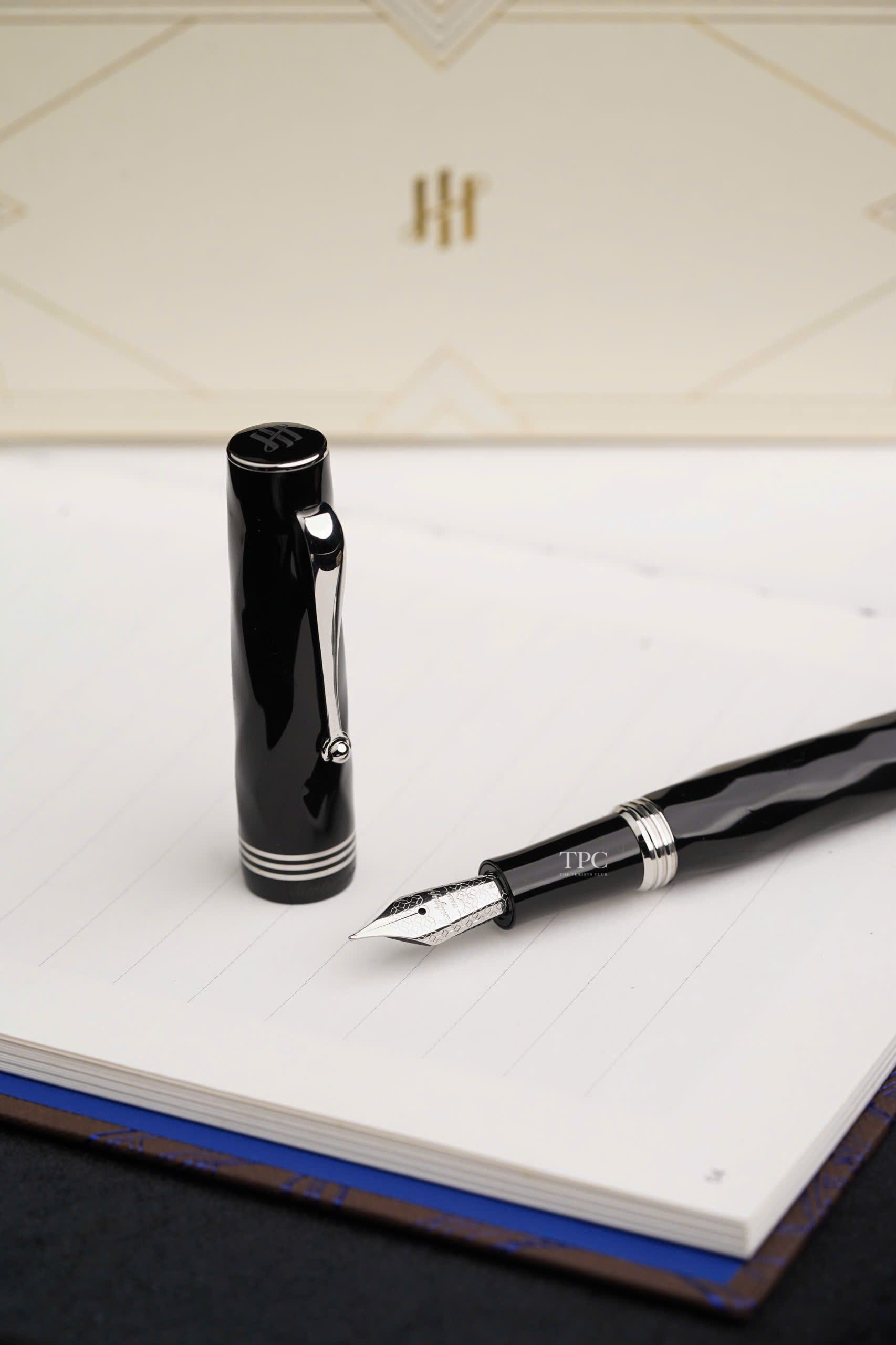 Brenta - Fountain Pen / Black