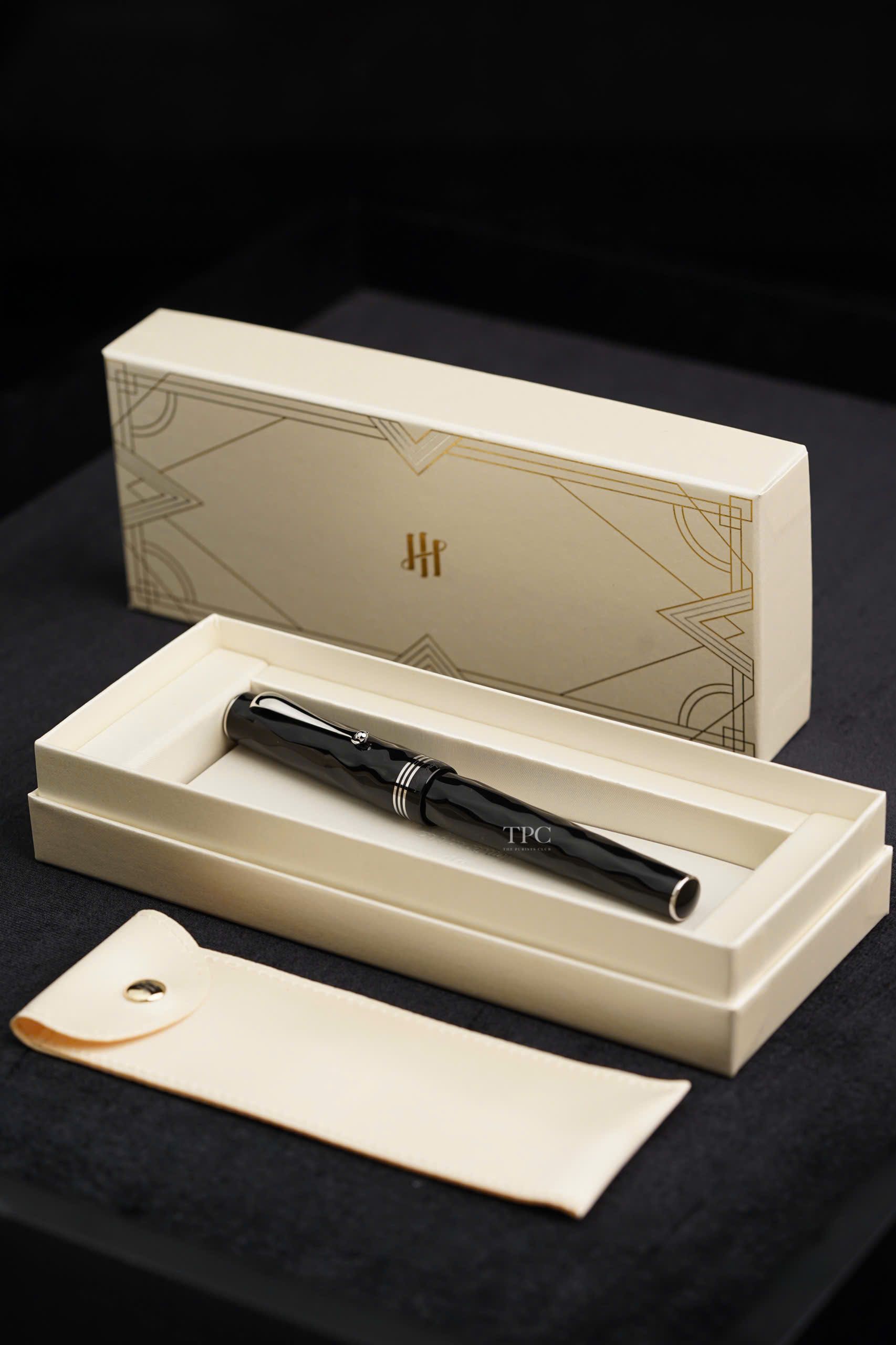 Brenta - Fountain Pen / Black