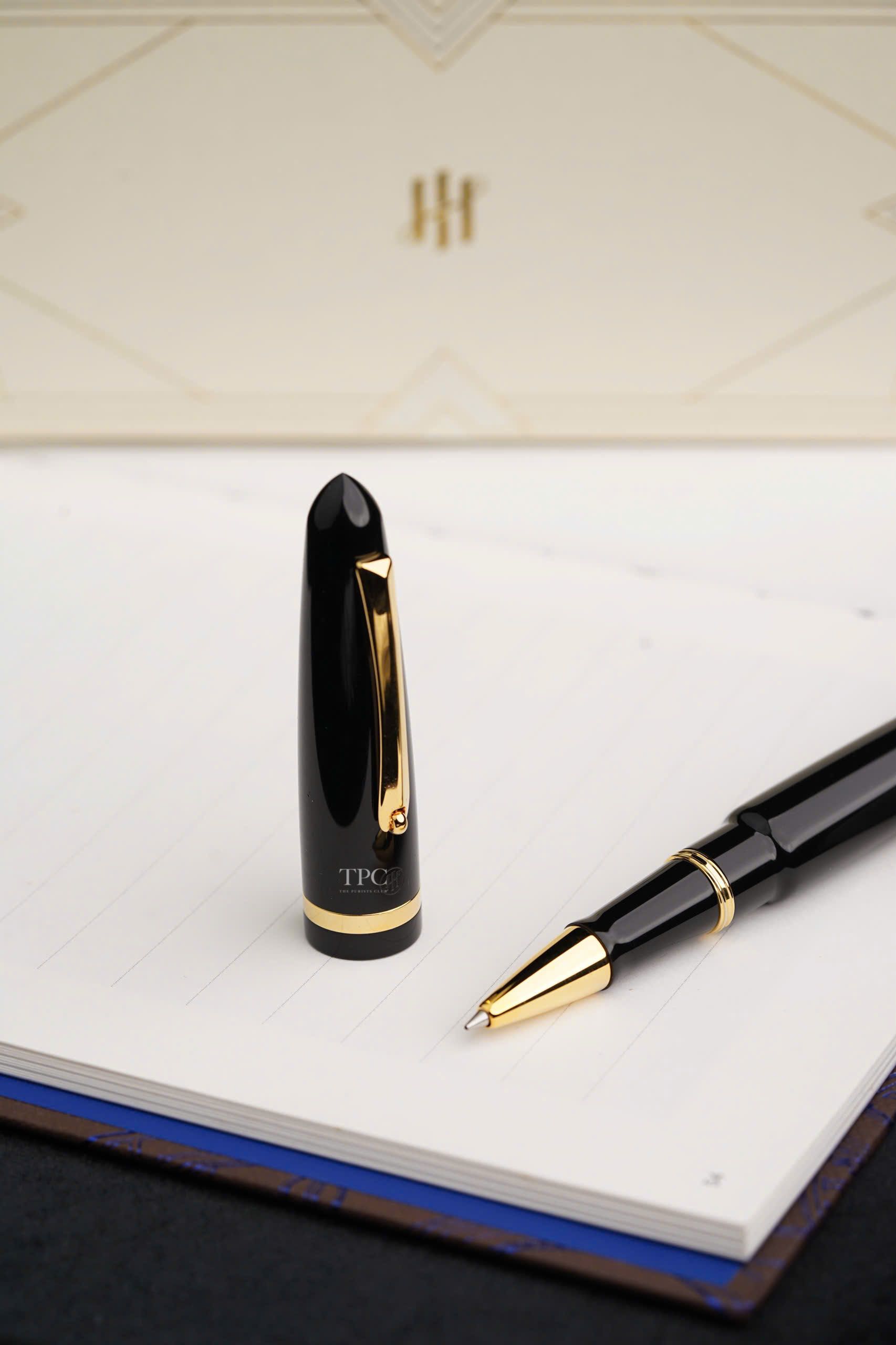 Venetia - Rollerball / Black