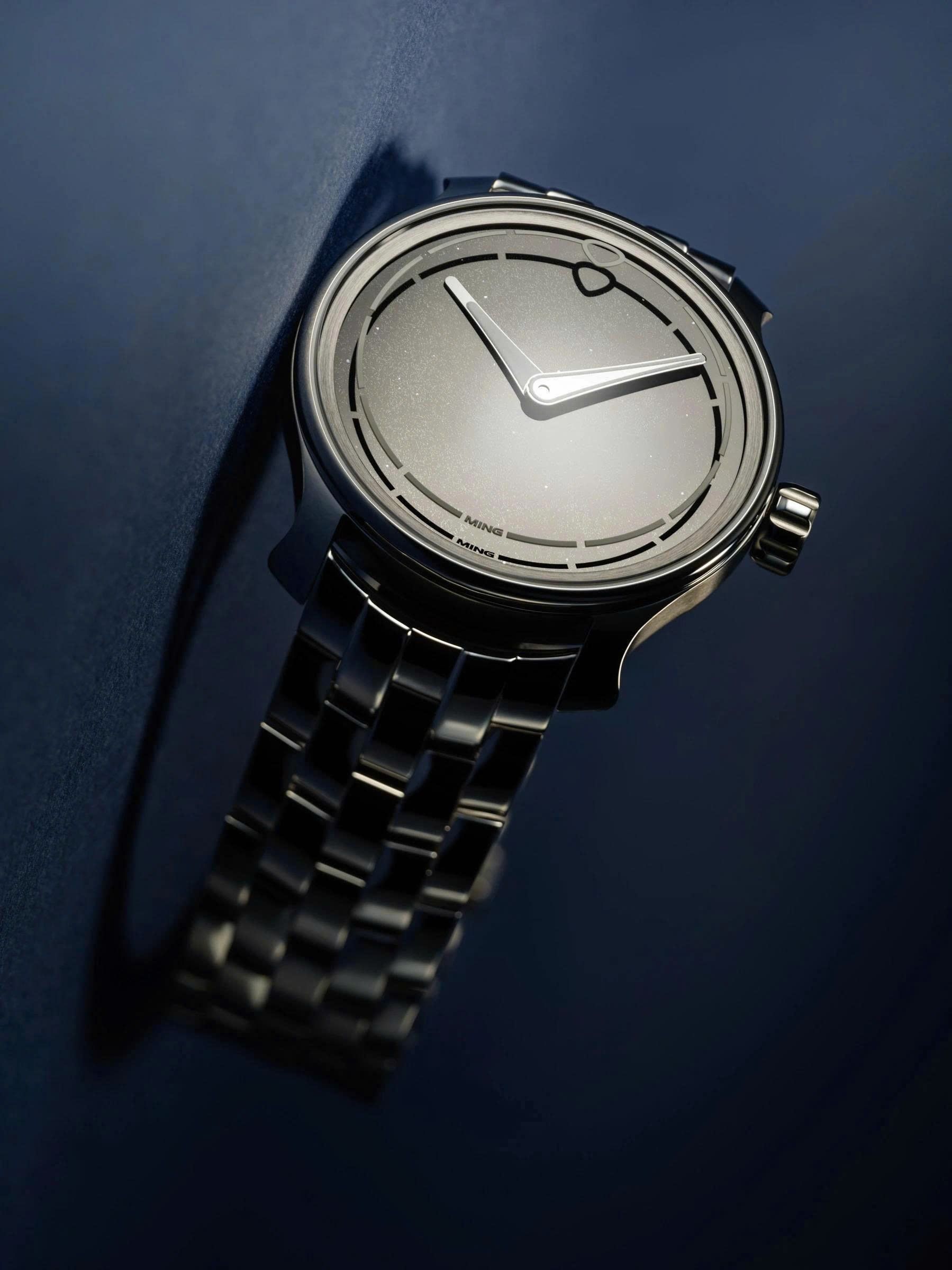 MING 37.08 Starlight