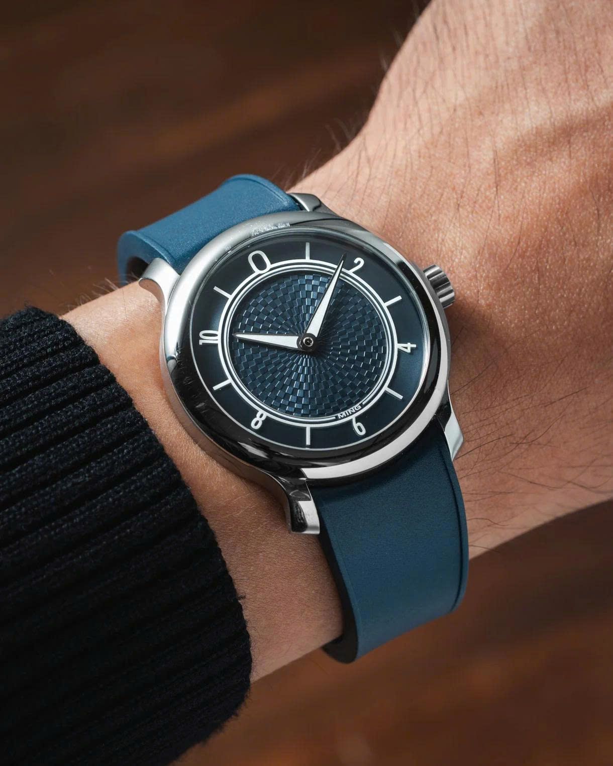 Navy Curved Rubber CTS Strap 20.21.22-16 / Silver (Steel)