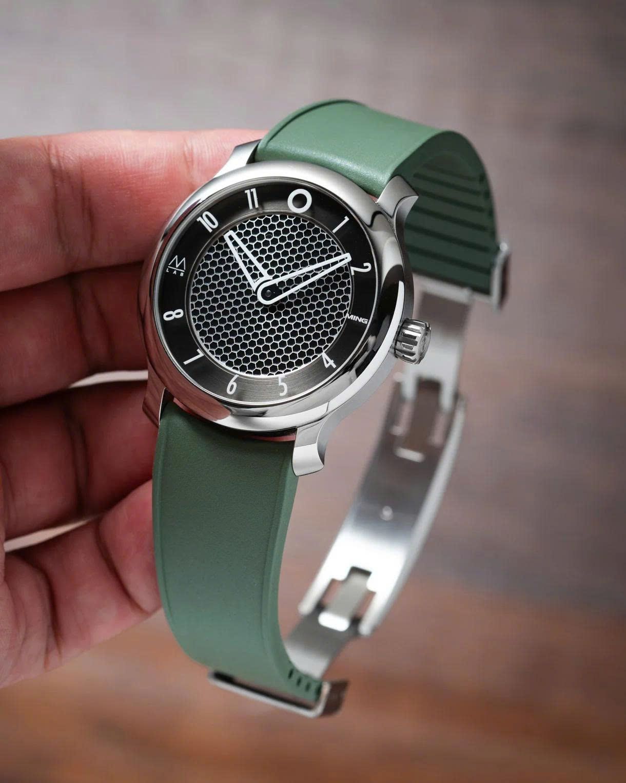 Olive Green Curved Rubber CTS Strap 20.21-16 / Silver (Steel)