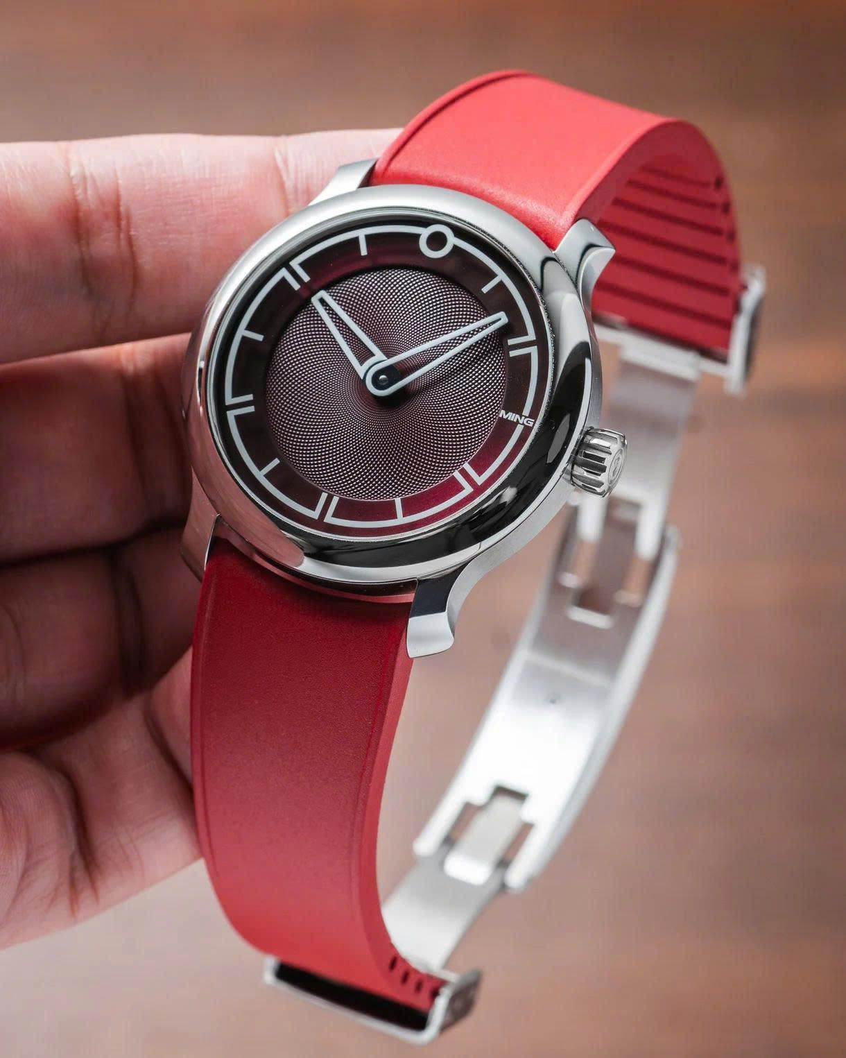 Red Curved Rubber CTS Strap 20-16 / Silver (Steel)
