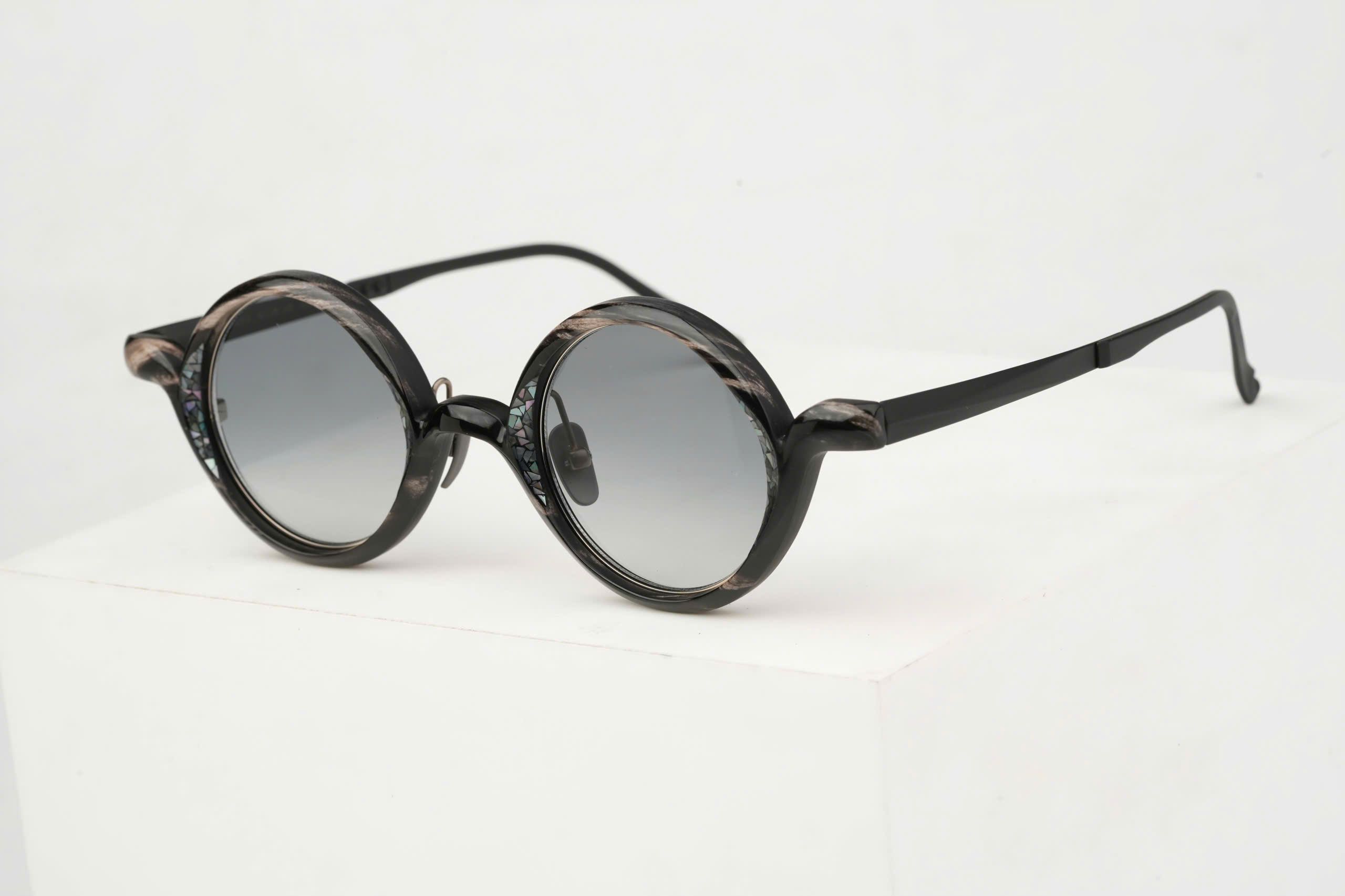RG1061MOPII/UNI BLACK&WHITE x MOP/SUN