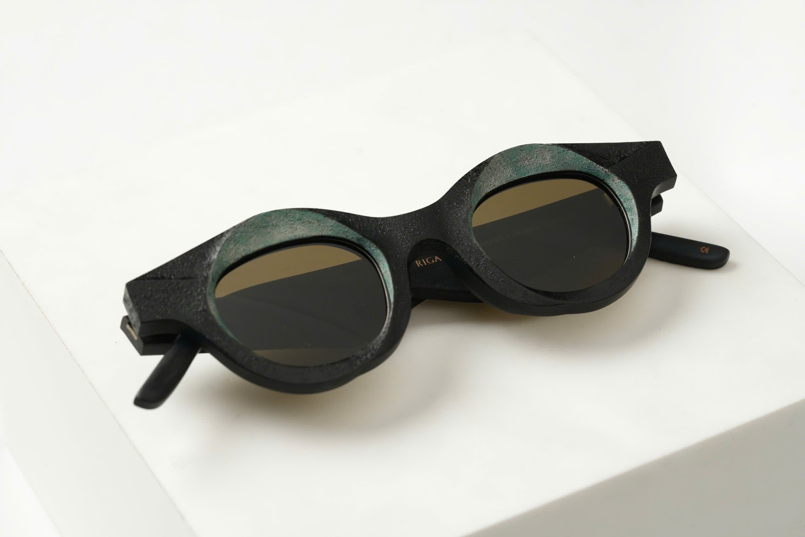 RG1063SEBLACK x JADE LACQUERSUN