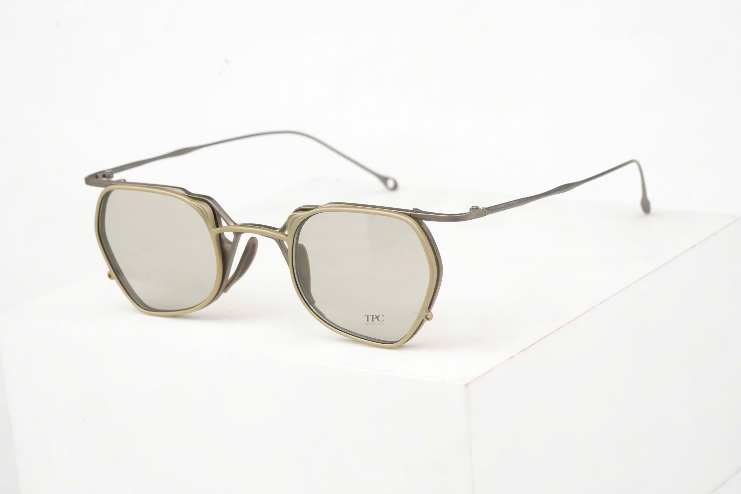 RG1999TVA/ANTIQUE TITANIUM x GOLD CLIP